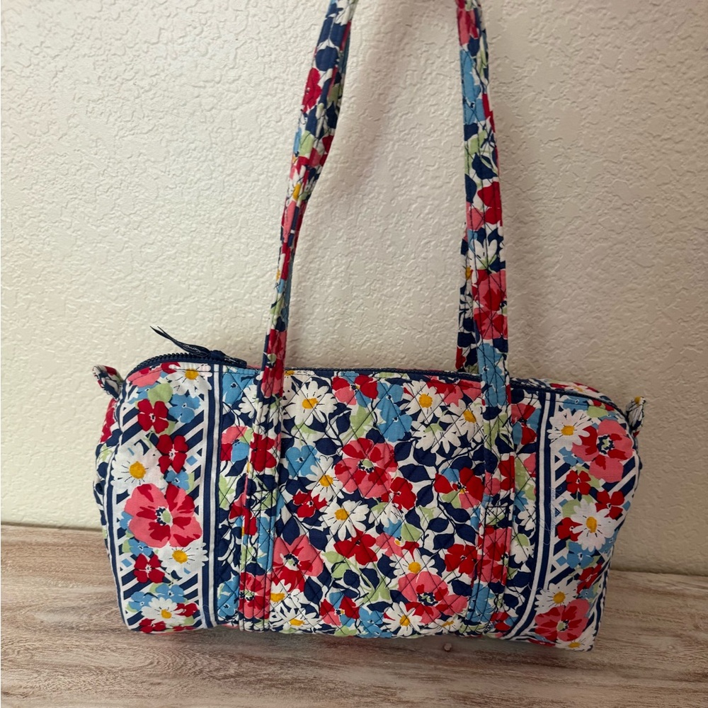 Vera Bradley summer Cottage floral duffel